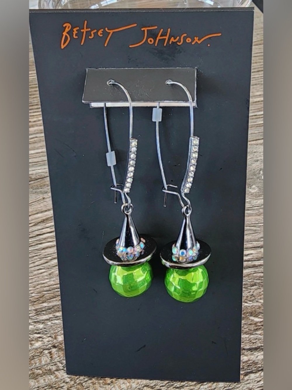 BETSEY JOHNSON Halloween Shiny Abstract Witch Head & Hat Earrings NEW NWT
